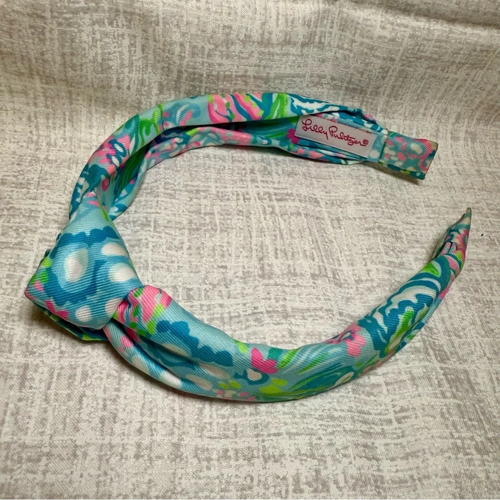 Lilly Pulitzer Knotted Headband in Aqua La Vista Print - Picture 3 of 4